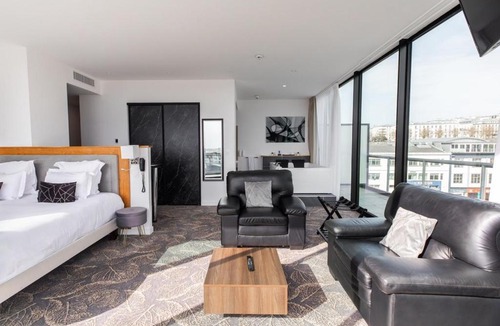 Downtown Apartment | Le Barracuda & Spa, pieds dans l'eau, vue mer, espace bien-être offert