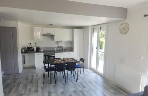 Montauban Apartment | Le beau T3 Fonneuve 1er étage - Climatisation & Parking facile