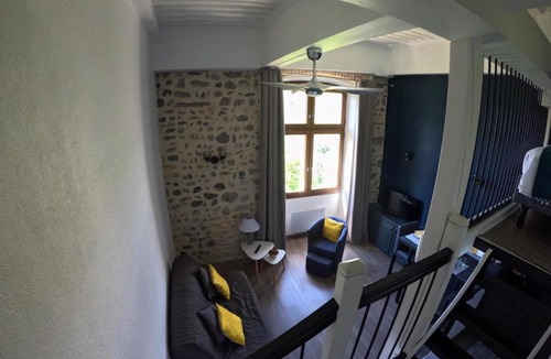 Uriage-les-Bains Apartment | Le Belvédère de la grand croix dans le chateau d'uriage