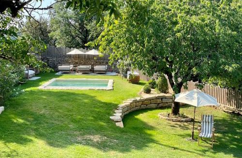 Saint-Rabier Bed & Breakfast | Le Boudoir proche Montignac, Hautefort