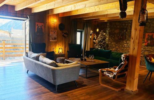 Allos House | Le chalet des fontaines