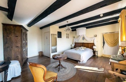 Comps-la-Grand-Ville Bed & Breakfast | Le Clos d'Albray - Chambres d'hôtes et gite