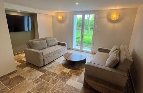 Charnoz-sur-Ain House | Le Clos des Berges de l'Ain