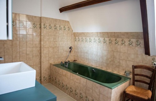 Saint-Yrieix-la-Perche House | Le Clos du Moulin - Chambre d'hôte