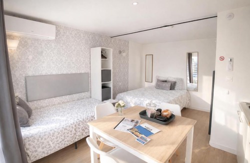 Brignais Apartment | Le Clos Lassagne -Terrasse privative - Climatisation - Lyon Sud - Brignais