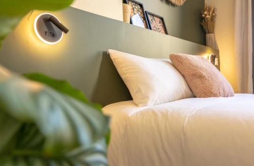 Montelimar Apartment | Le cocon Urban Jungle - calme et lumineux