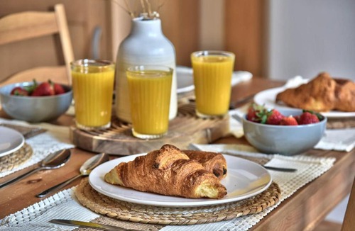 Ferrandiere - Maisons Neuves Apartment | Le Cosy, 5min centre-ville 1min Tram, Wifi-Netflix