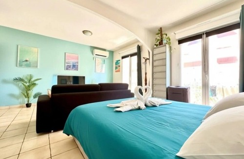 La Jetee Apartment | Le Cosy Canet - studio for 2, air conditioning & beach 30m away