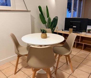 Cusset Apartment | Le cosy Cusset proche Astroballe Lyon avec place de parking privative