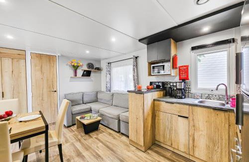 Litteau House | Le Cotin Normand