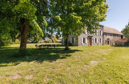 Neussargues-Moissac House | Le Domaine du Rocher - Pour 12 avec grand jardin