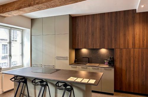 Combourg Apartment | LE DUPLEX Gîte charmant au pied du Château