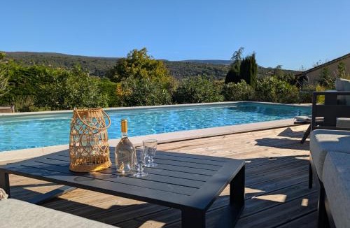 Saint-Saturnin-les-Apt Villa | Le Figuier