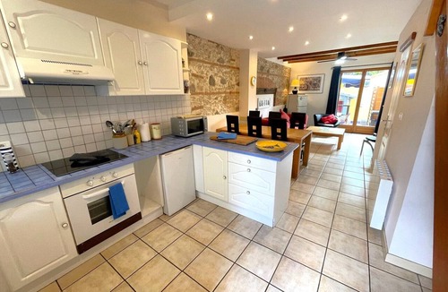Saint-Hippolyte House | Les Gîtes Condorcet - Blue House - Vacation Rentals