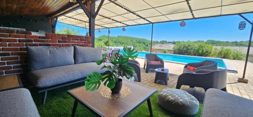 Cassagne House | Le gîte du besson Cassagne