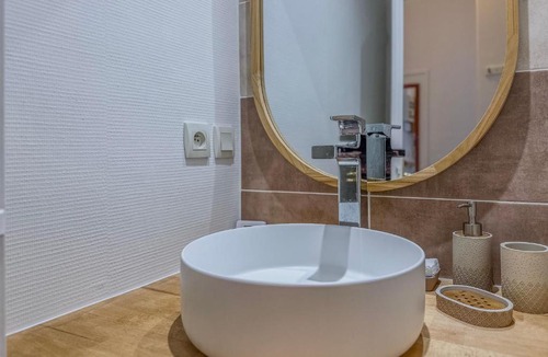 Quartier Chorier-Berriat Apartment | Le Gabriel - Centre-ville