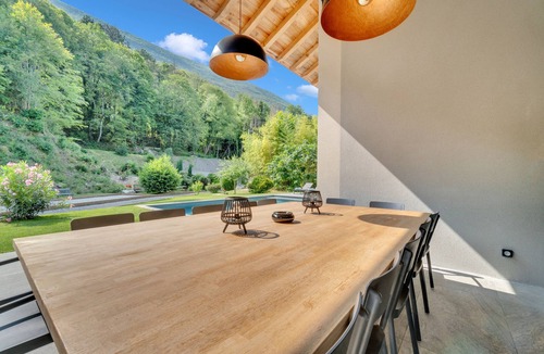 Le Bourget-du-Lac House | Le Garage à François