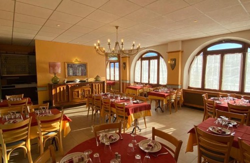 Chateauneuf-de-Randon Hotel | Le Grand Connétable