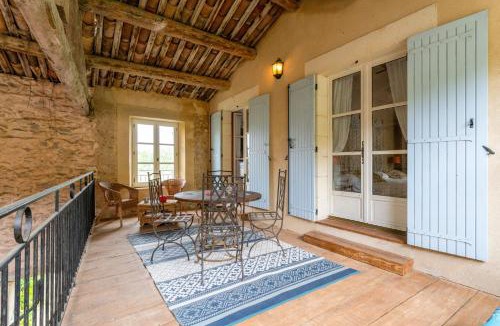 Lussan House | Le Grenier, piscine, animaux