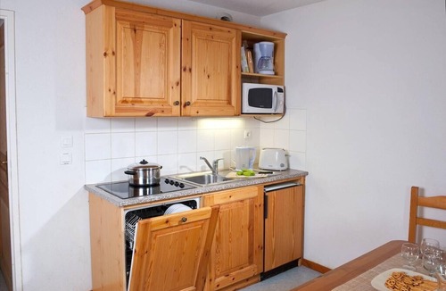 Saint-Jean-d'Arves Apartment | Le Hameau des Fontaines du Roi - Appartement 2 pièces 5 personnes in Saint-Jean-d'Arves
