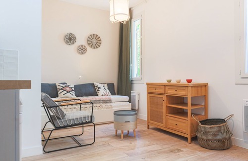 Notre-Dame du Mont Apartment | Le Lodi - Studio Cours Julien Marseille centre