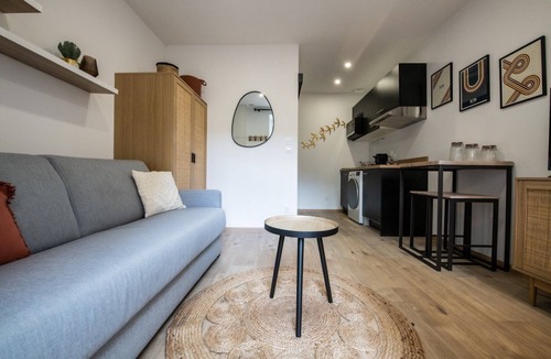 Yves Farge - Le Fleuve Apartment | Le Lortet - new studio - cozy atmosphere