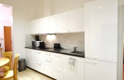 Arts-et-Metiers Apartment | Le Marais/Sunshine Apt/5 bdrs/3 mins to metro