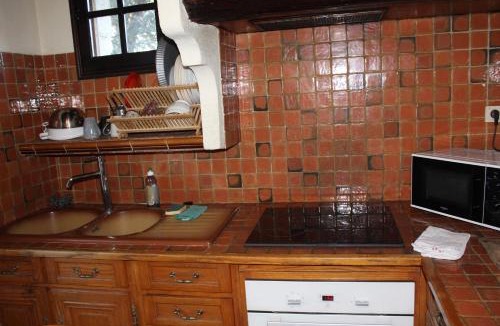 Beaucaire Apartment | Le mas de Lucien entre Arles, Nimes, Avignon.