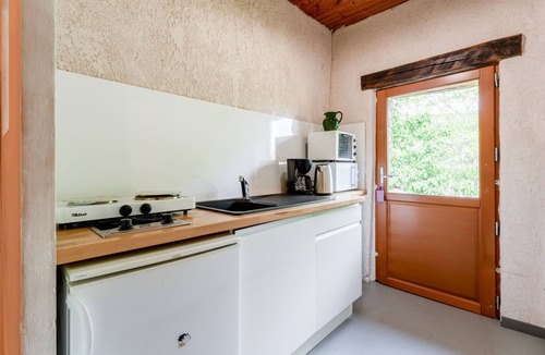 Saint-Christol-Les-Ales Apartment | Le Mas Perdu: Parme Studio Cottage in the Heart of the Cévennes