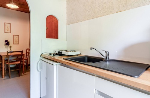 Saint-Christol-Les-Ales Apartment | Le Mas Perdu: Parme Studio Cottage in the Heart of the Cévennes