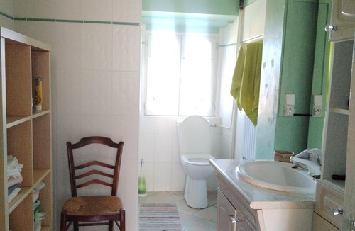 Chabrillan House | LE MAS GORCE, Drôme valley, spacious TERRACE, courtyard, parking, garage.