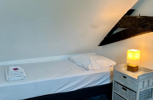 Horgues Apartment | Le Moulin du Château de Horgues - Piscine