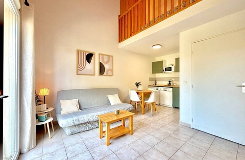 Calvisson Apartment | Le Nid du Mas, 2 pers pool in Calvisson