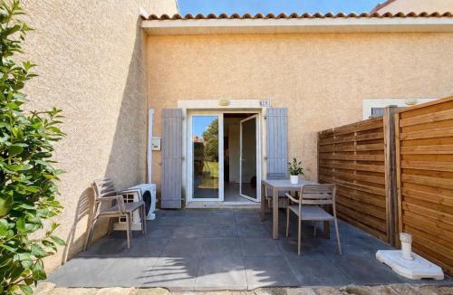 Calvisson House | Le Nid du Mas, 2 Pers Piscine à Calvisson