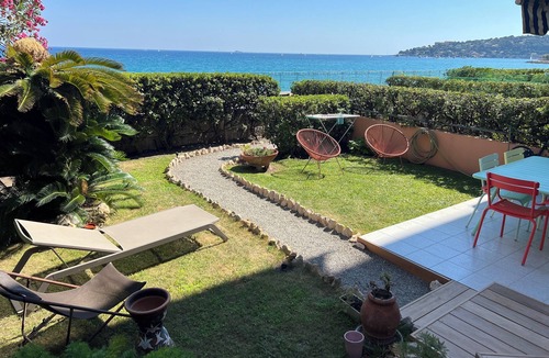 Menton Apartment | LE PAMELA facing the sea, exceptional view, private garden, private parking