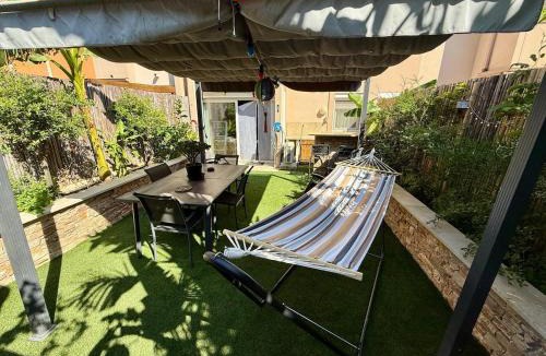 Sete Apartment | Le Parvis T2 Wifi Clim Parking Jardin