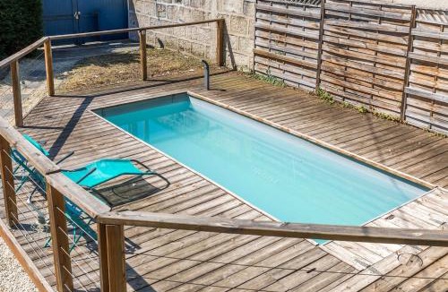 Brive-la-Gaillarde Villa | Le Pavillon d'Ô, cosy avec piscine