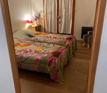 Le Bourg-d'Oisans Apartment | Le Petit Cœur parking gratuit idéal cyclistes proche alpe d'huez