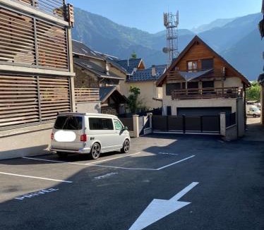 Le Bourg-d'Oisans Apartment | Le Petit Cœur parking gratuit idéal cyclistes proche alpe d'huez