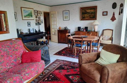 Montespan House | Le Petit Chalet du Hérisson- Gîte et Week-ends - Panorama Unique sur les Pyrénées !