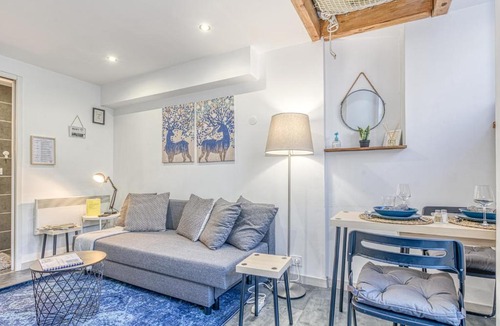 Quartier Chorier-Berriat Apartment | Le Petit Parfait Confort Gare Hamac Netflix