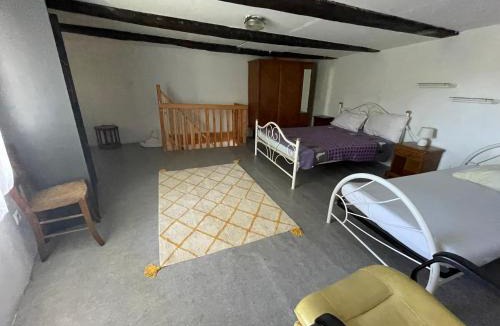 Plaisance House | Le refuge du templier