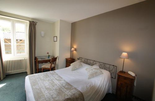 L'Isle-d'Abeau Hotel | Le Relais du çatey