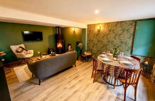 Boutx Ski Chalet | Le René-Sens, chalet 5p avec bain nordique, piscine et vue Pyrénées