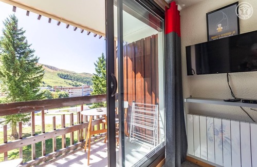 Montgellafrey House | LE ROC ROUGE N°206 - SAINT FRANCOIS LONGCHAMP