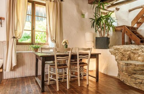 Seix House | Le Rocher gîte de caractère pour 2 à 5 personnes