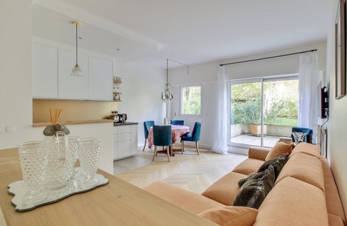 Quartier de la Chapelle Apartment | Le Souci du Détail in Paris