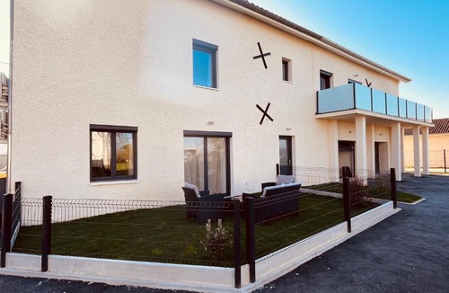 Janneyrias Apartment | Le T3 Élégance Lyon aéroport