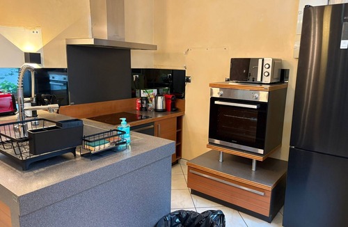 Vancia - Crepieux House | Le Verger Secret – Mobility Lease at Lyon’s Doorstep, Ideal for Business Stays