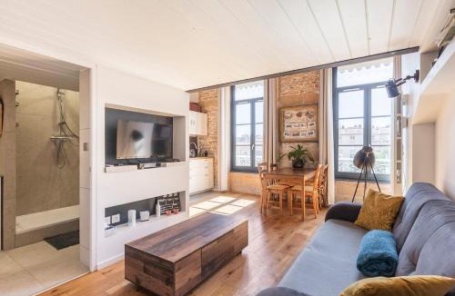 Croix Rousse Apartment | lecanutlyonnais